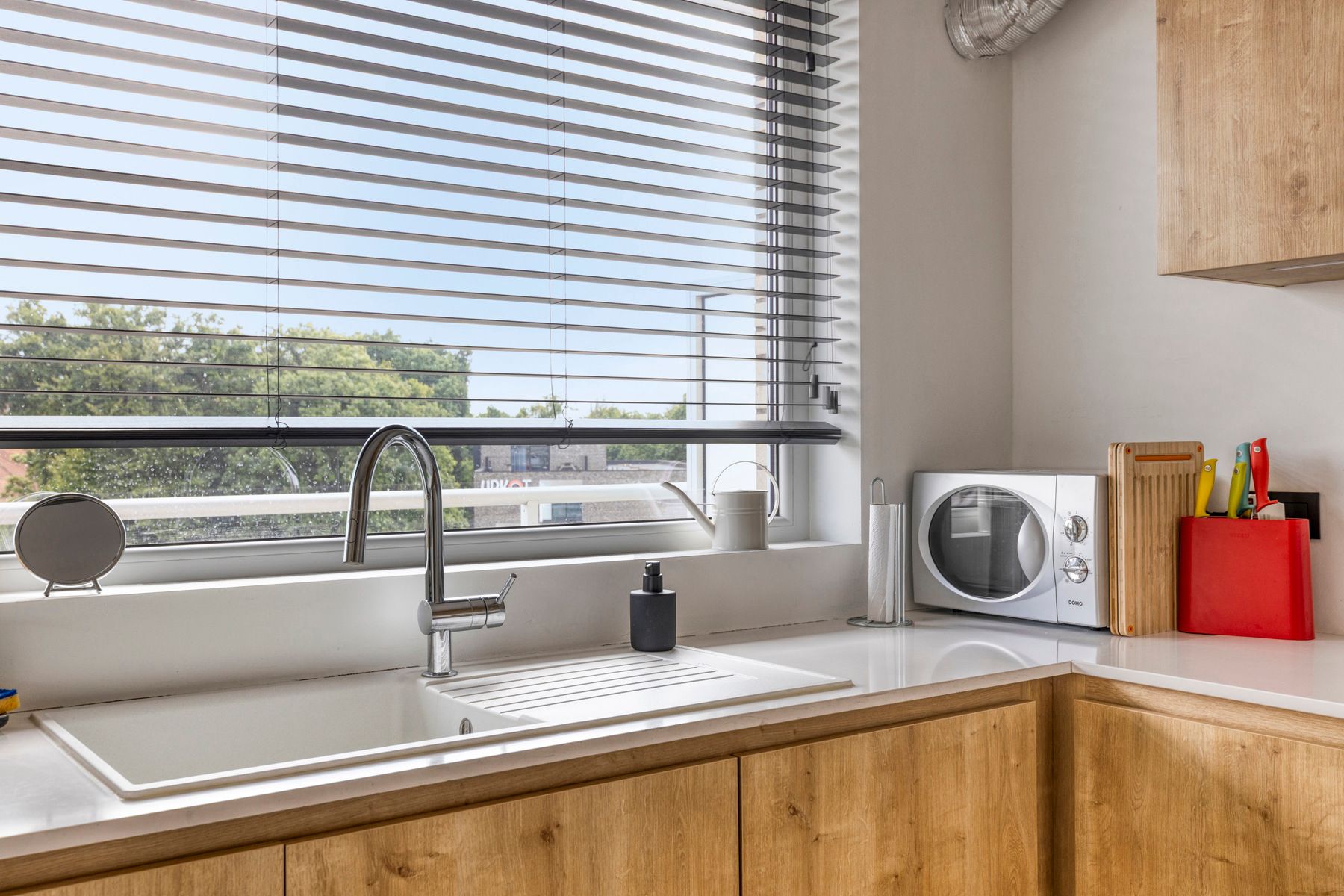 Centraal gelegen gerenoveerd appartement | Station Brugge foto 14