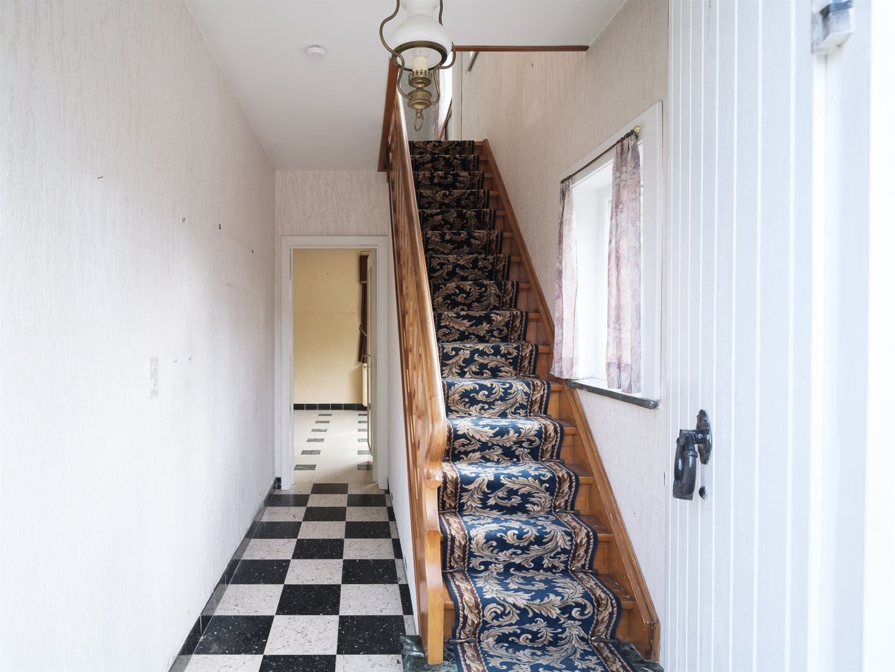 Halfopen renovatieparel in hartje Sint-Martens-Latem foto 7