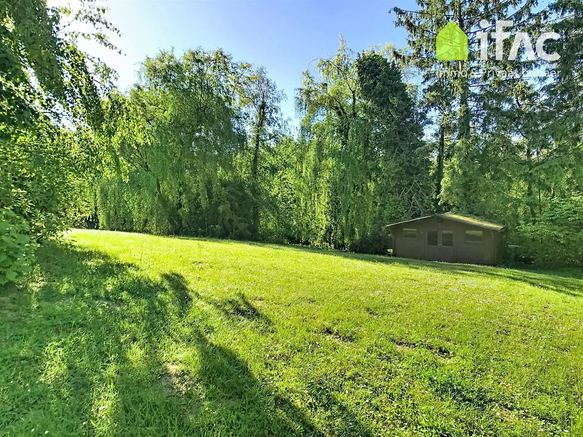 Villa met 3 slpk., bureau en groot perceel foto 29