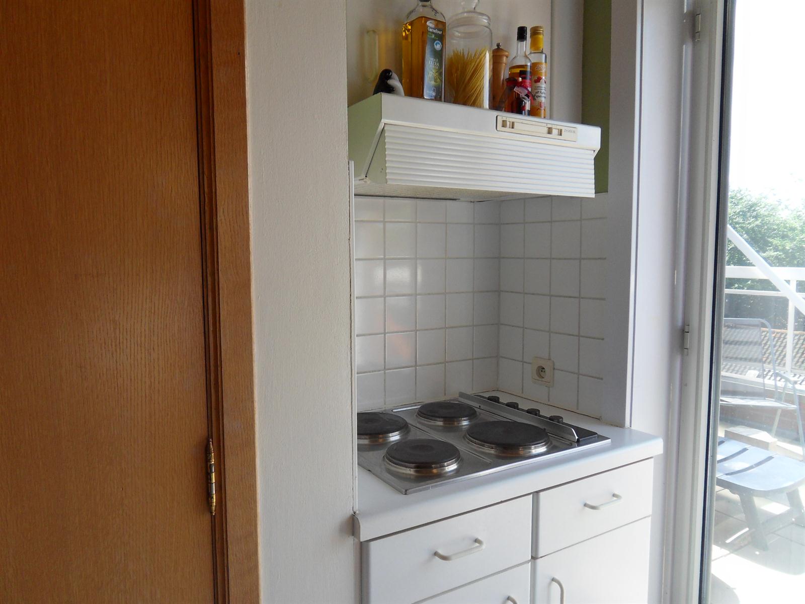 Studio met terras nabij centrum.  foto 4