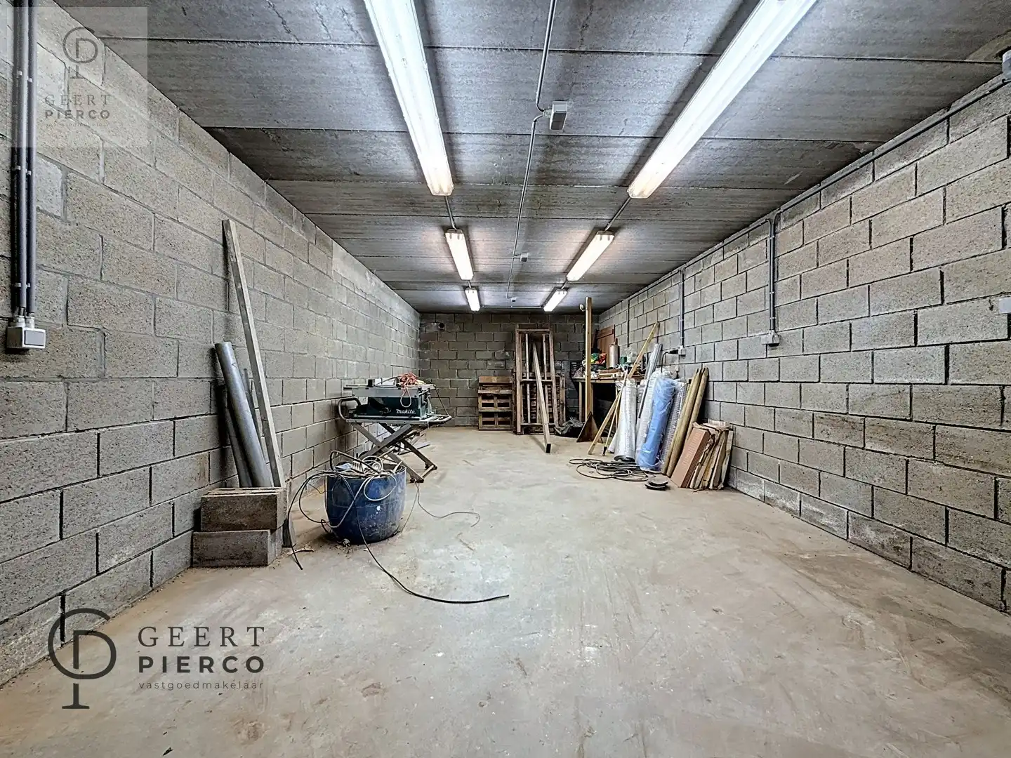 Knappe woonst op toplocatie foto 42