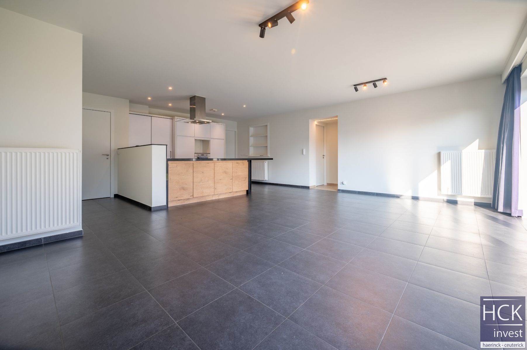 WAREGEM - Ruime & energiezuinige HOB met high-end afwerking!! foto 3