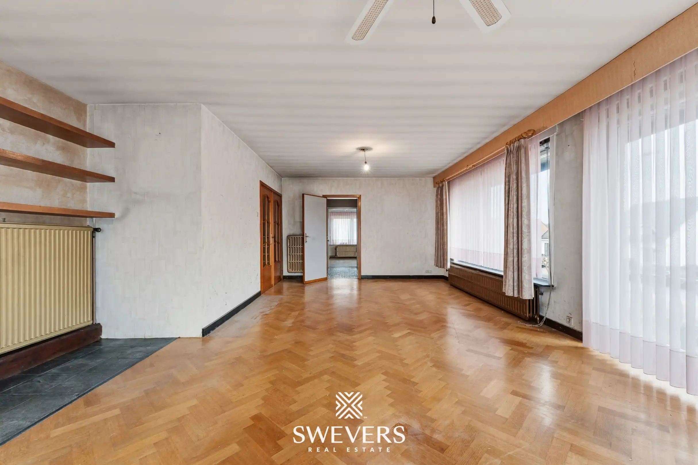 Bel-etage woning, 3 slpk, met aansluitende weide en vergunde stallingen en aparte weide, in totaal op 85a52ca foto 5