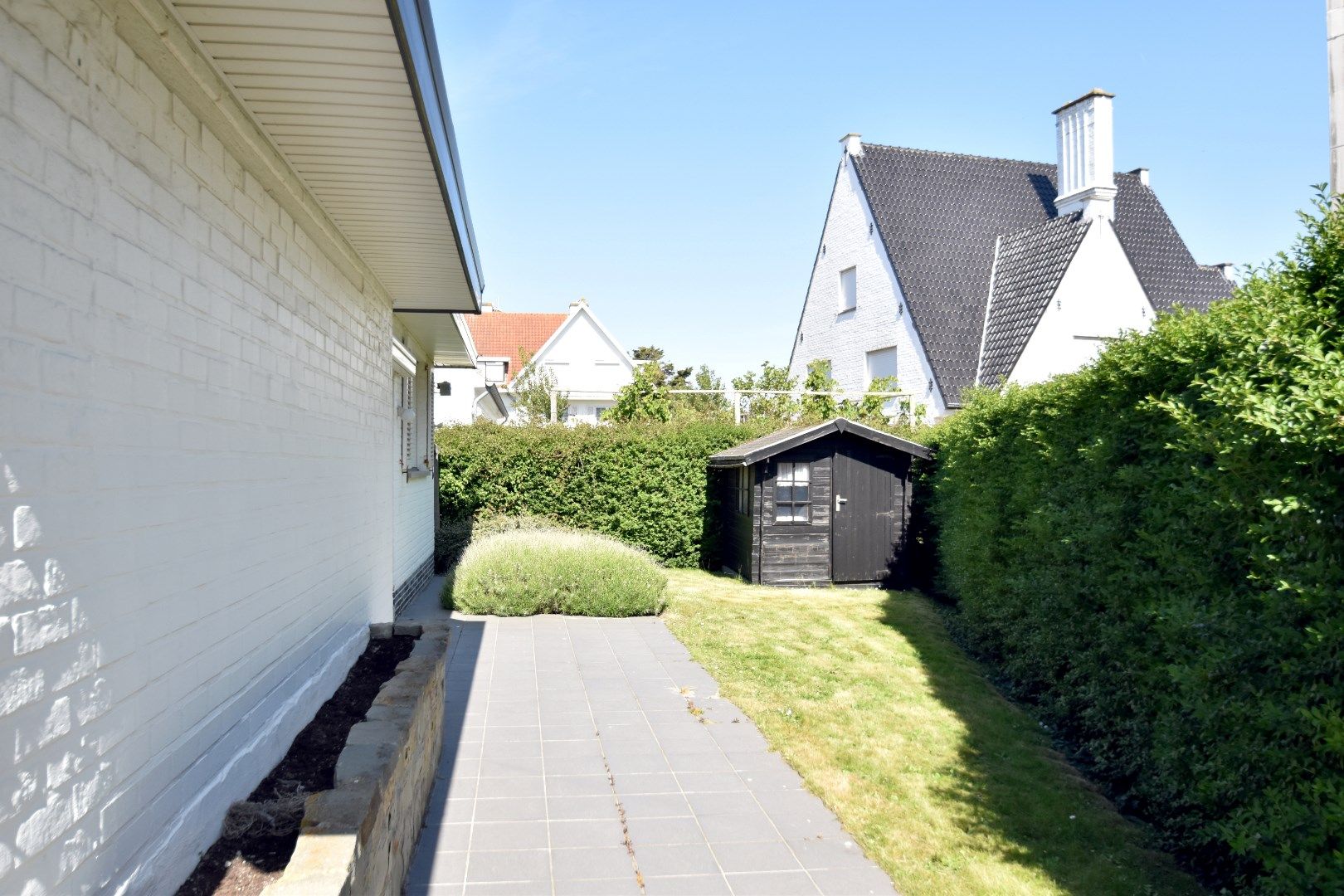 Exclusieve kustvilla te koop op toplocatie in De Haan – Op slechts enkele stappen van het strand foto 3
