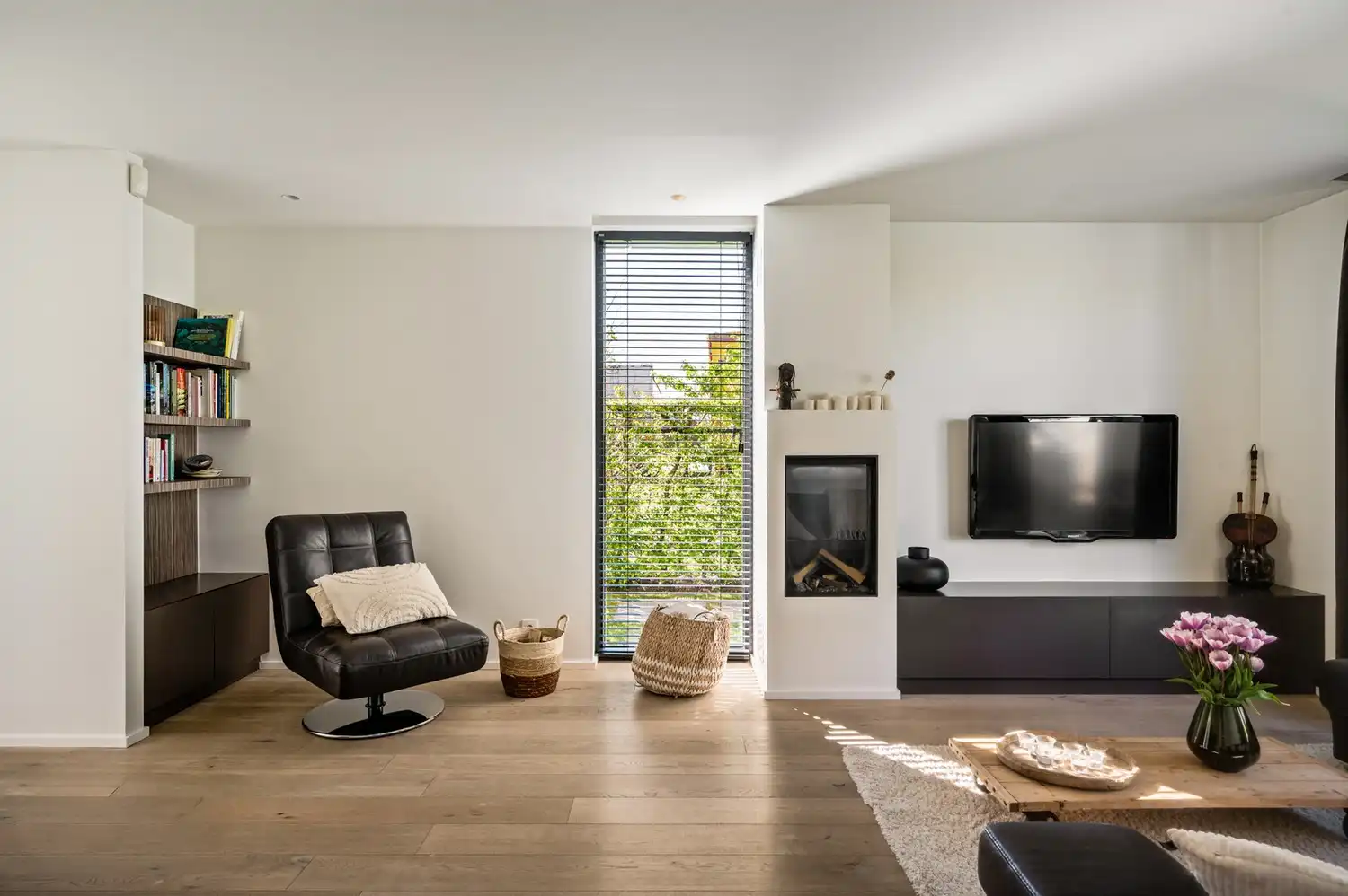 Energiezuinige villa met zwembad, wellness en praktijkruimte op een perceel van 998 m² te Putte foto 5