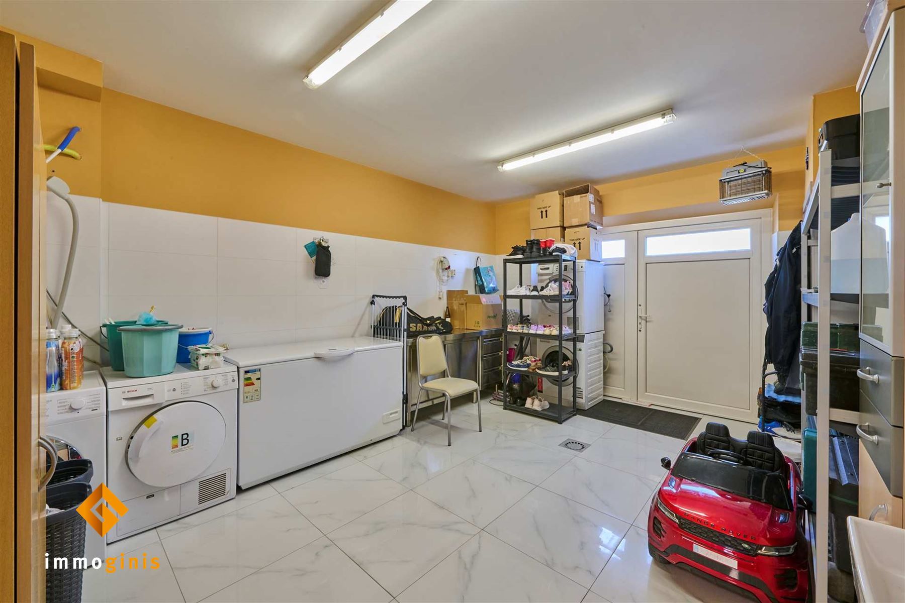 Zéér ruime (289 m²), energiezuinige woning met 5 (mogelijk 7) slpks! foto 9