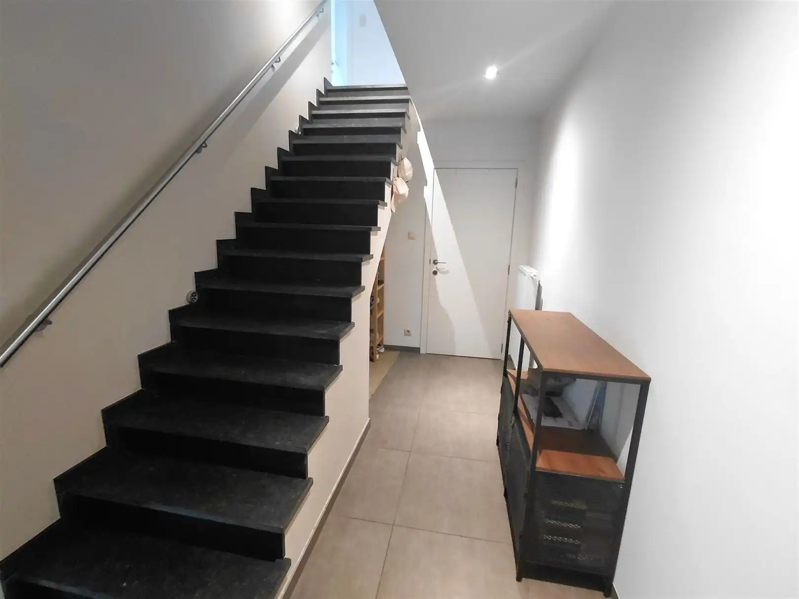 TE HUUR: Gezinswoning met 4 slaapkamers in een doodlopende straat te Zolder! foto 10