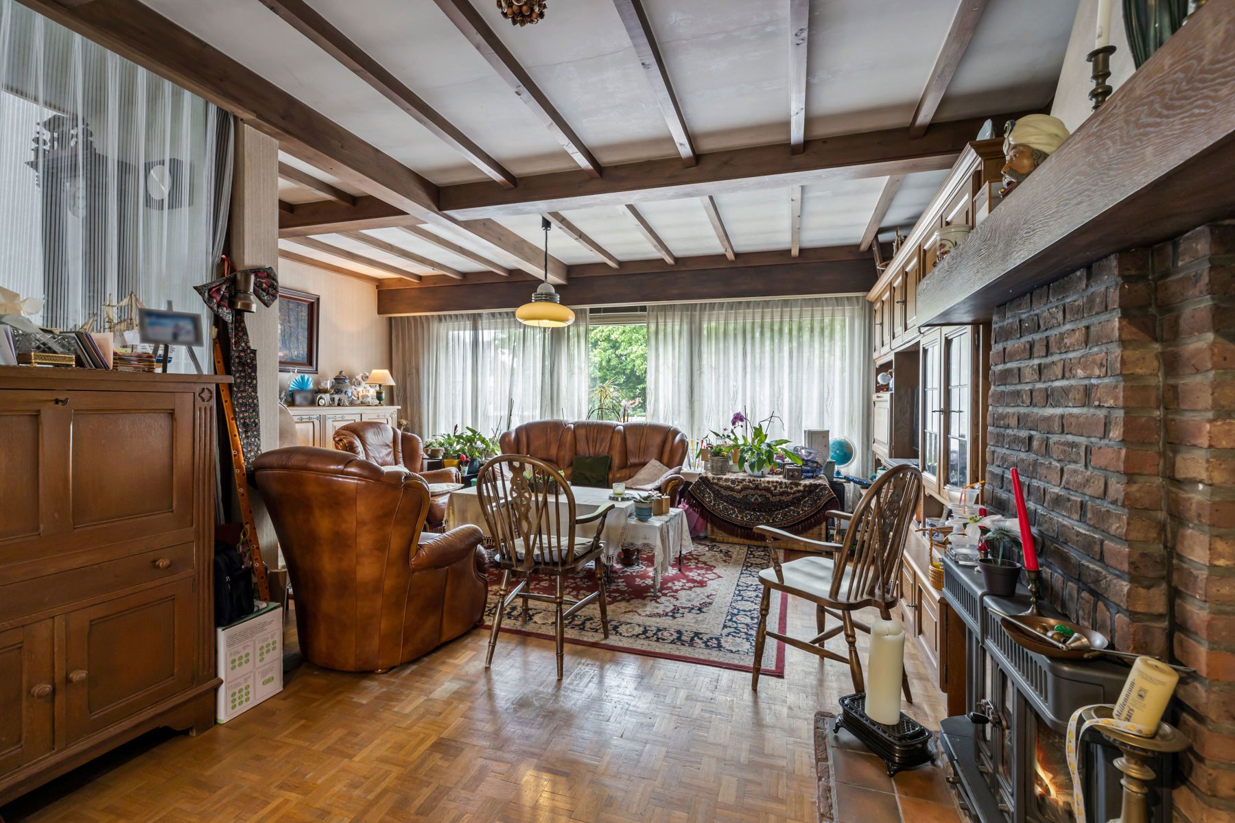 Charmante bel-etage met tuin & garage in hartje Sint-Niklaas foto 9