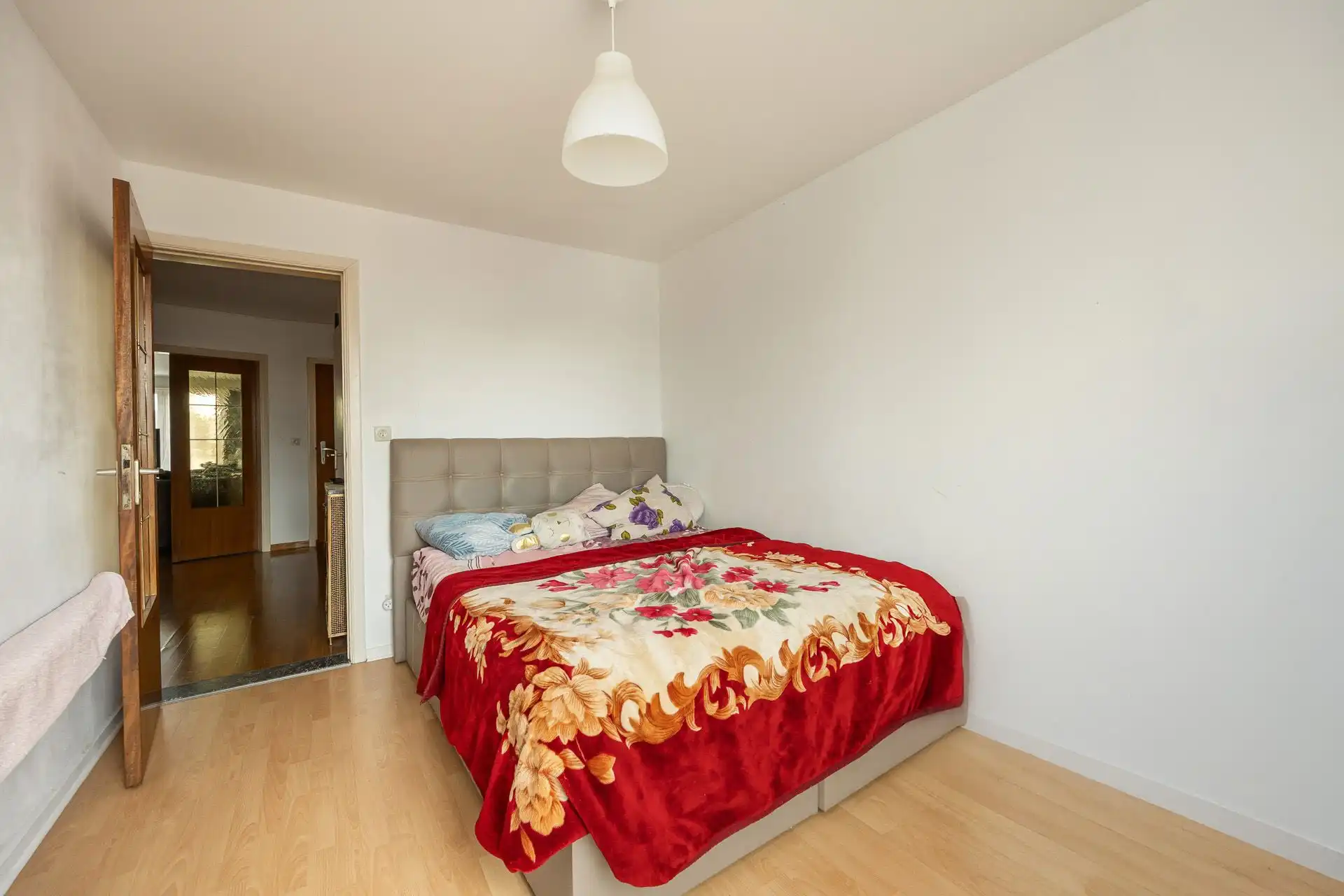 Ruim appartement met twee slaapkamers! foto 7