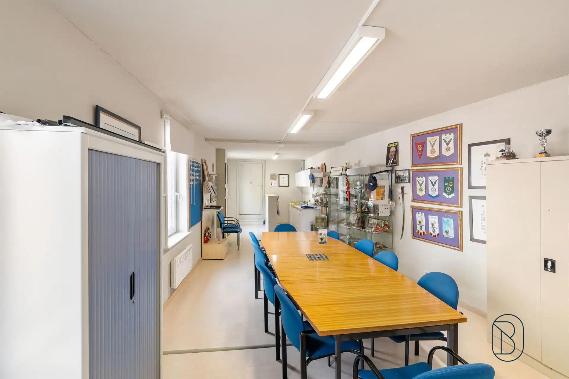 TOPgelegen project: herenwoning, garages, woonst en app. foto 12