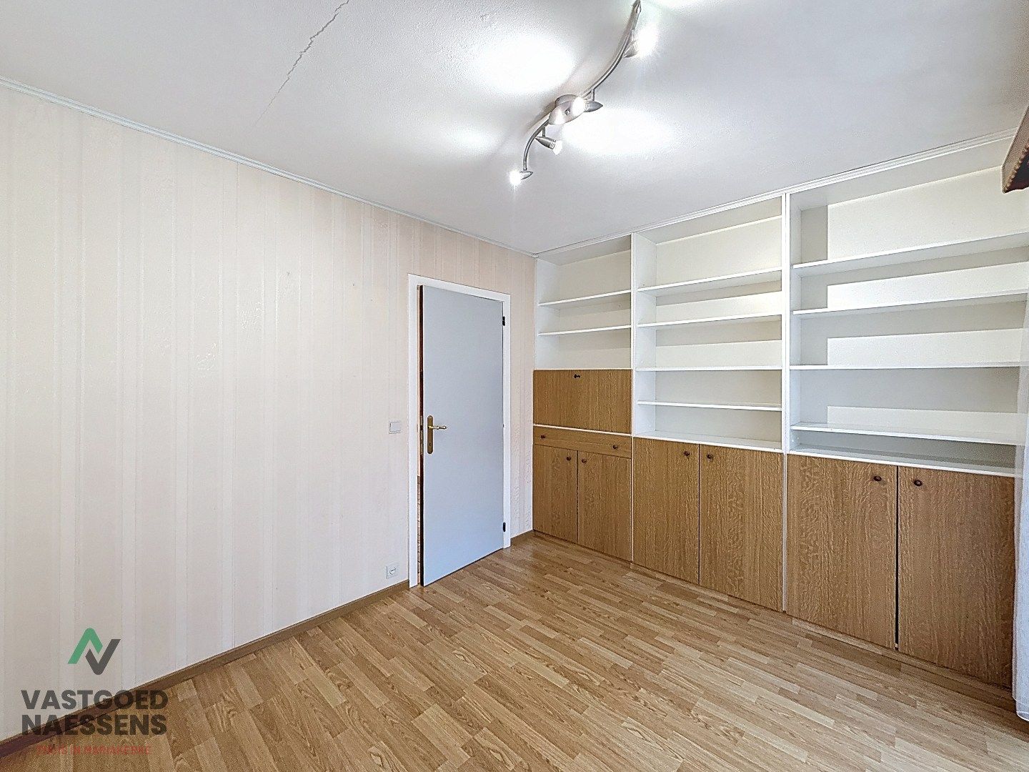 OP TE FRISSEN 3 SLPK APP OP CENTRALE LIGGING foto 15