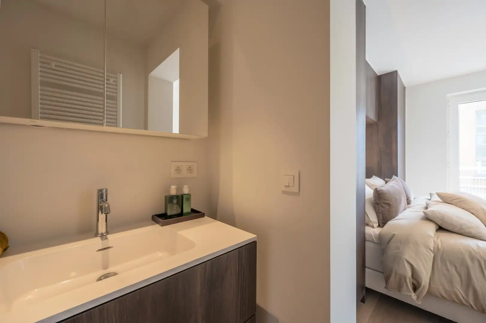 Exclusief appartement op de Zeedijk met adembenemend frontaal zeezicht foto 15