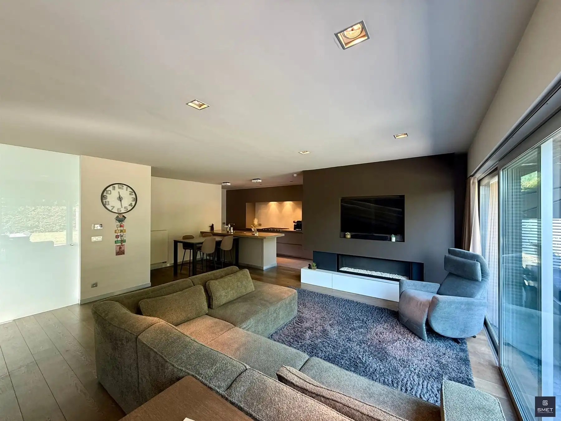 RUSTIG GELEGEN PRACHTIGE WONING  MET TOPAFWERKING  foto 6