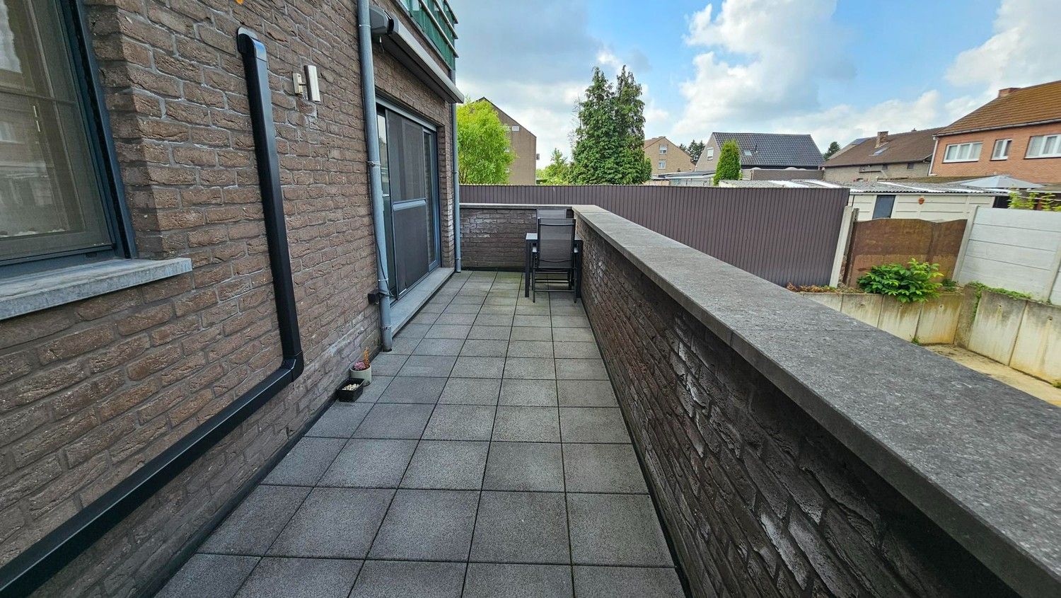 Eigentijds en comfortabel appartement met terras in residentie Coin Sud in Rekem foto 7