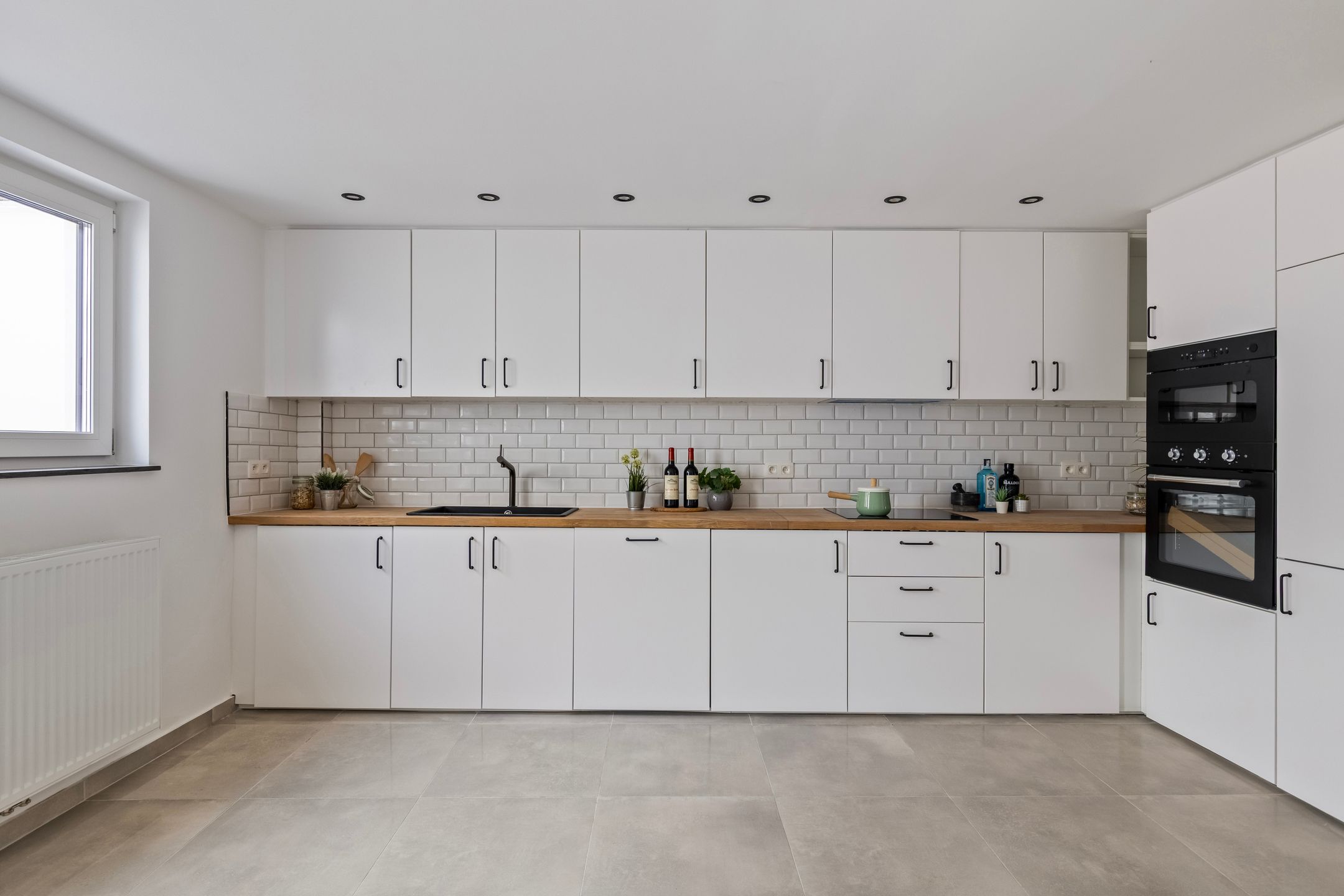 Prachtig gerenoveerde woning (met eventuele handelsruimte) foto 7