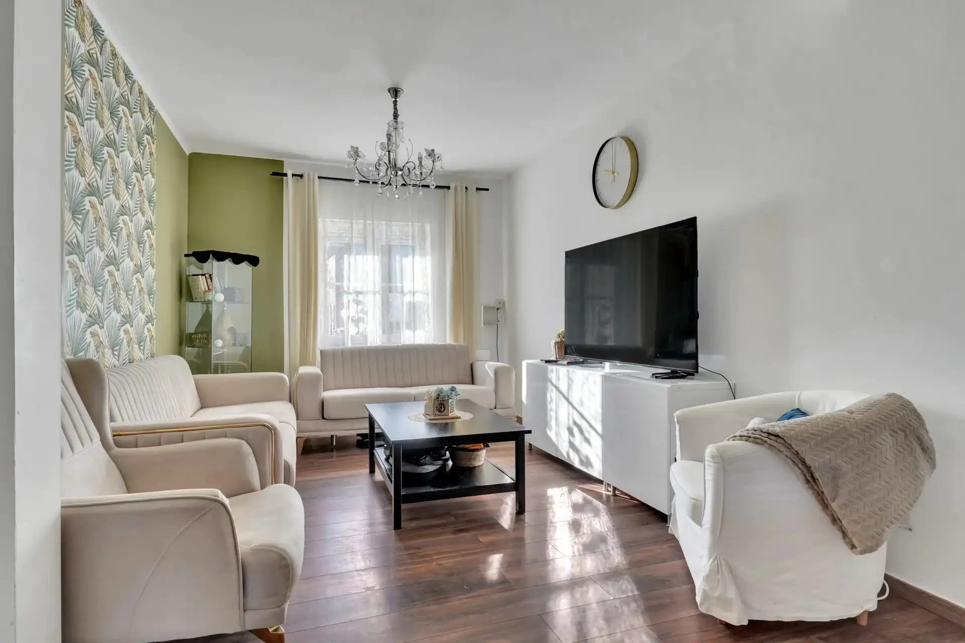 Gerenoveerde woning op rustige locatie foto 4