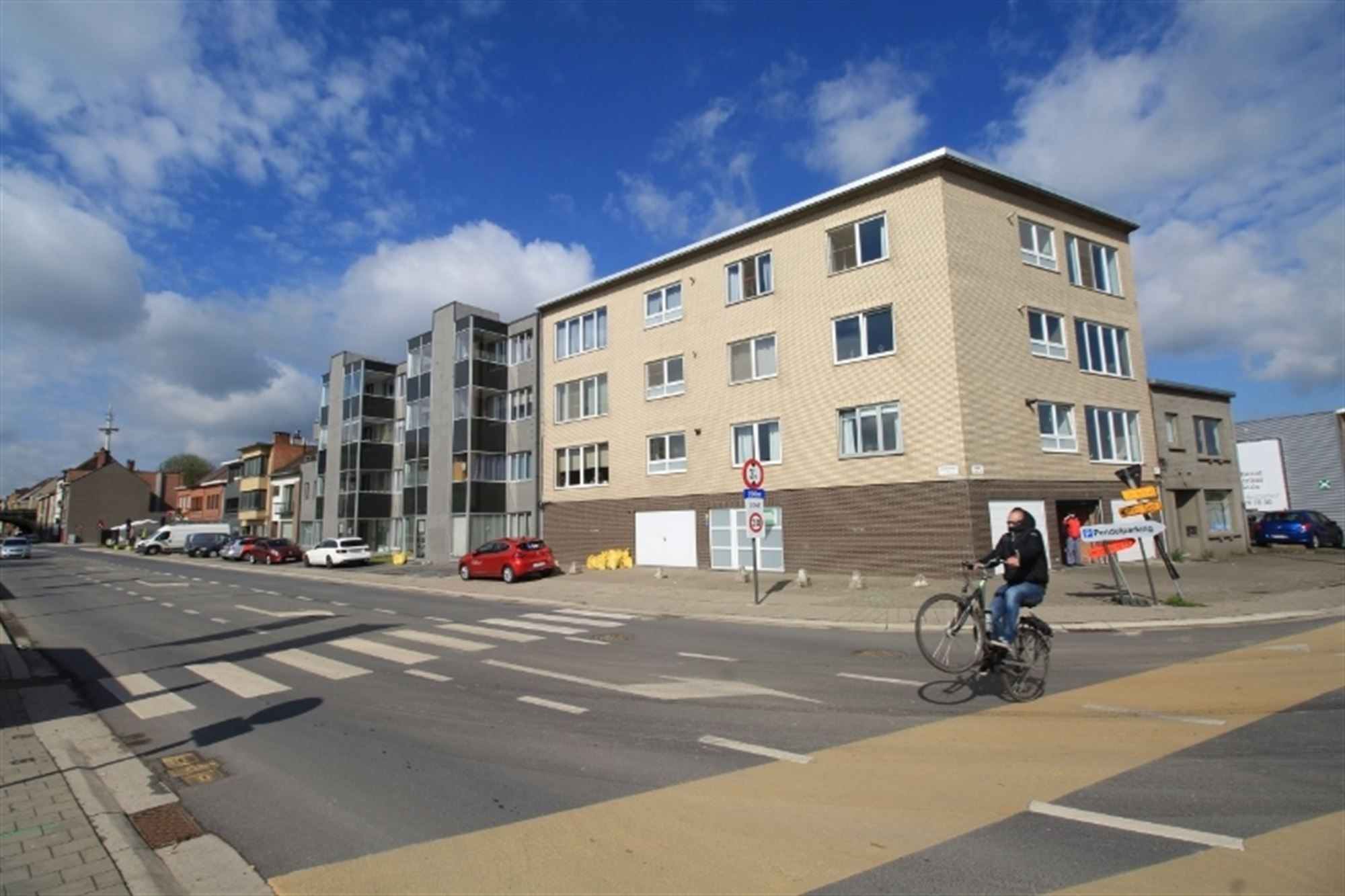 Appartement met 1 slaapkamer nabij centrum Aalst foto 8