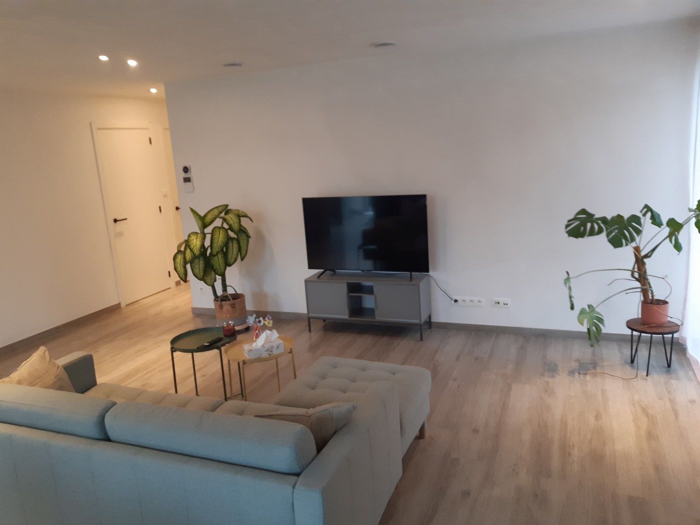 BEN-appartement met terras en tuintje. foto 6