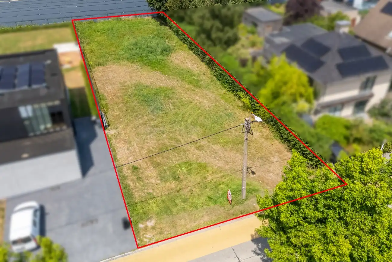 Mooie bouwgrond voor een open woning op wandelafstand van het centrum van Lochristi! foto 3