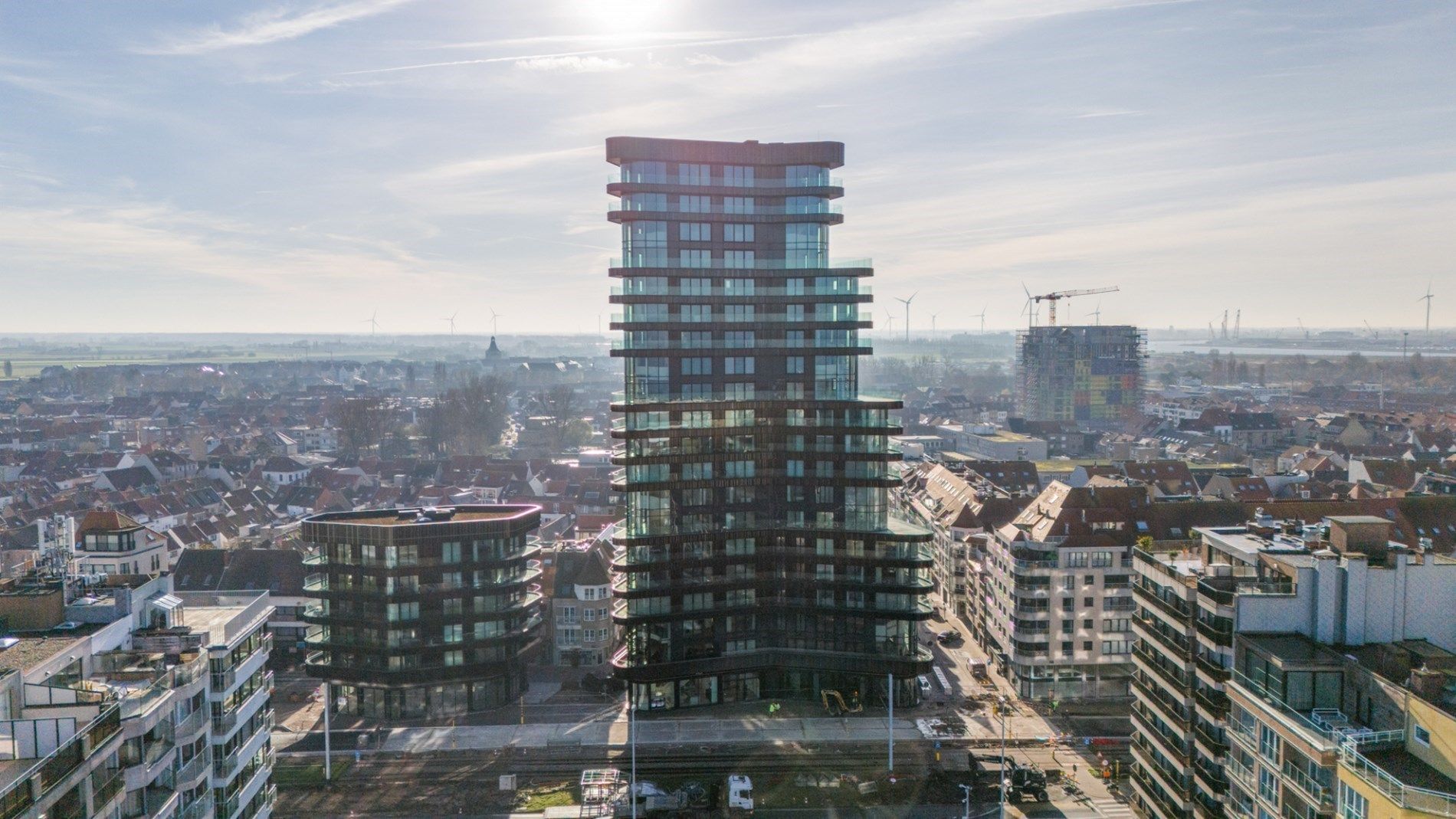 Luxueus ingericht kijkappartement in de prestigieuze Heldentoren - 15e verdiep - zicht op zee! foto 18