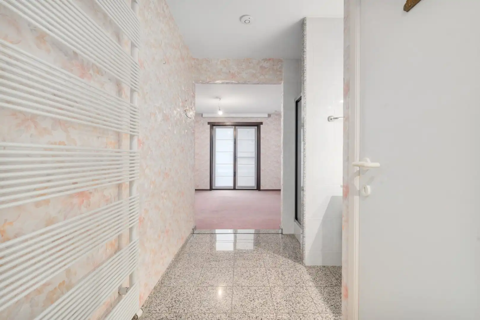 RUIM 3 SLAAPKAMERAPPARTEMENT TE KOOP  IN HET CENTRUM VAN OOSTDUINKERKE BAD foto 11