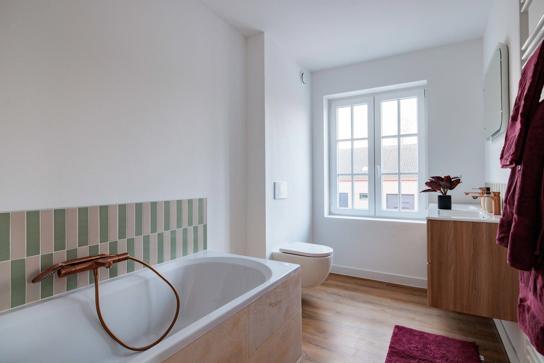 Exclusieve halfopen bebouwing met 3 slaapkamers en tuin foto 17