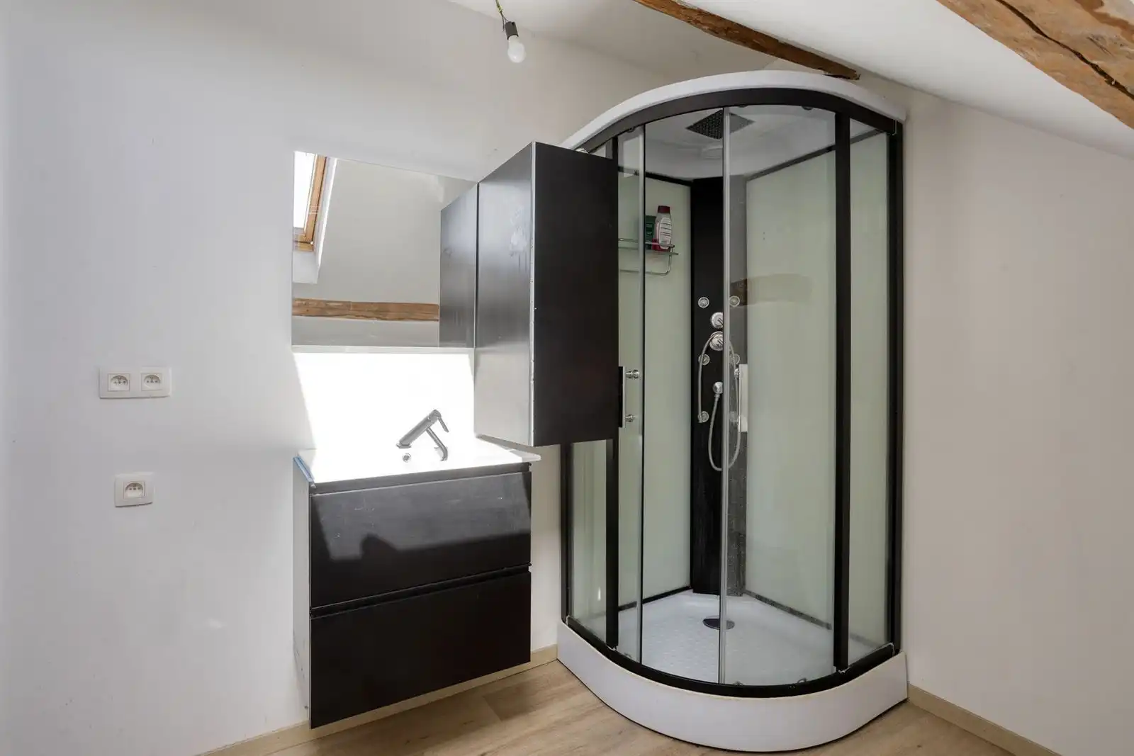 Woning met 5 slaapkamers en terras foto 24
