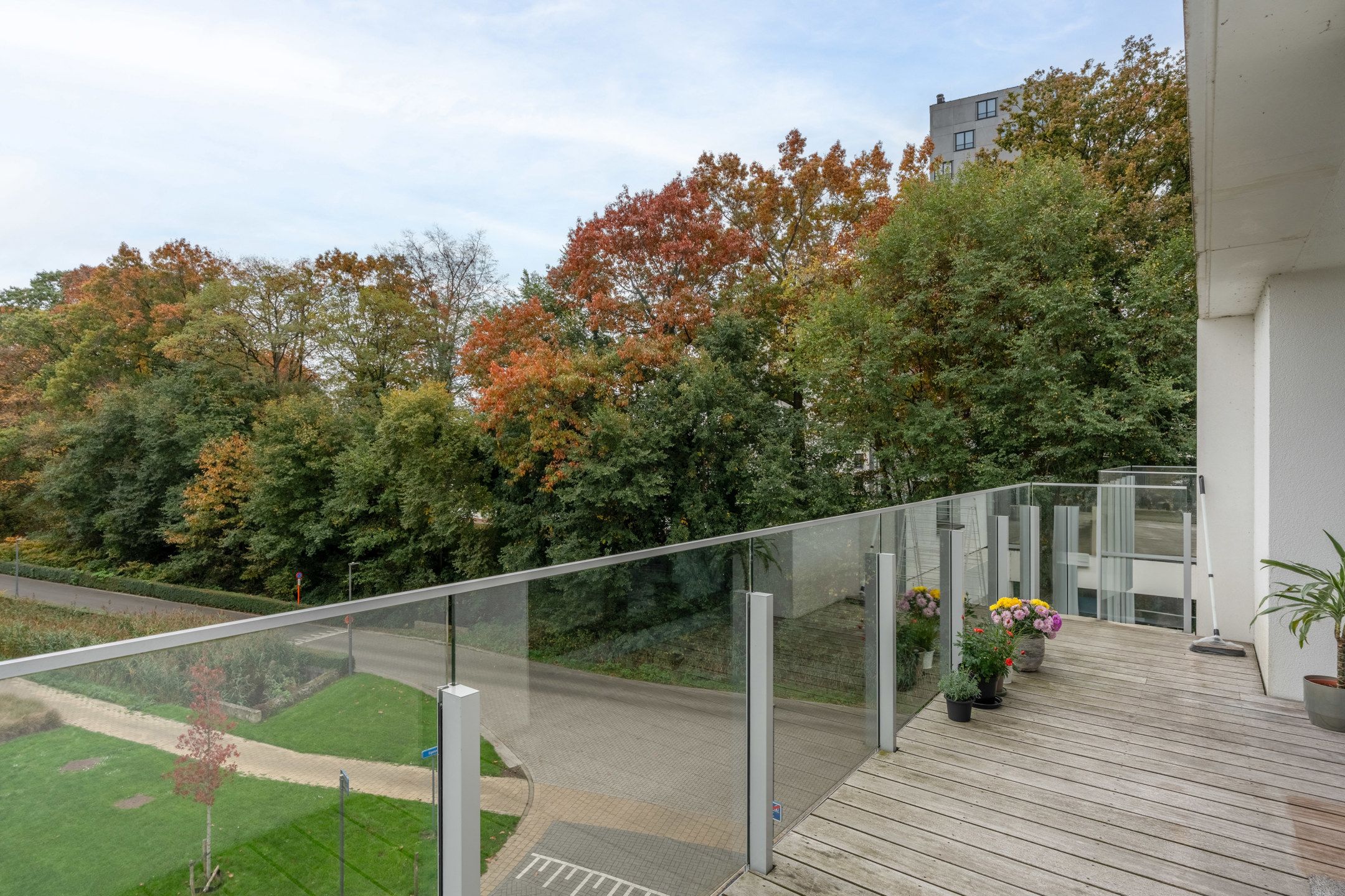 Recent ('22) en volledig instapklaar appartement op mooie ligging foto 3