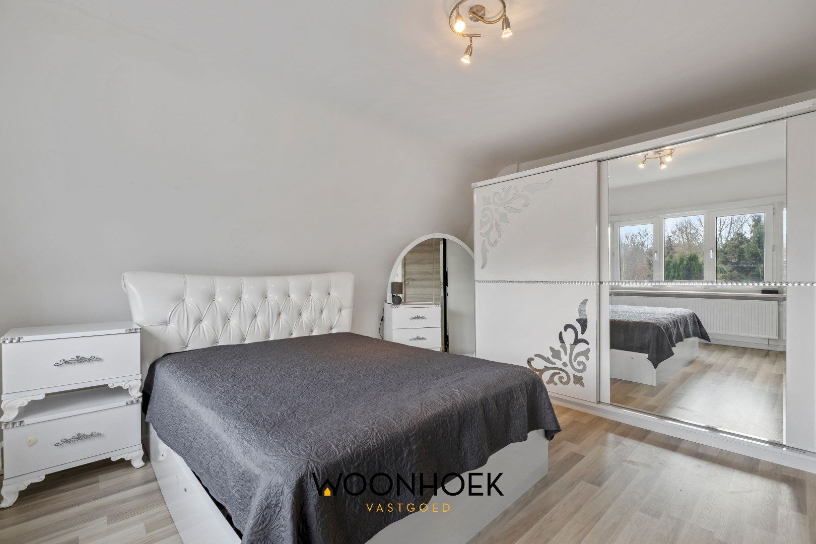Gerenoveerde (label C) 3-slpk woning nabij het centrum van Sint-Niklaas! foto 14