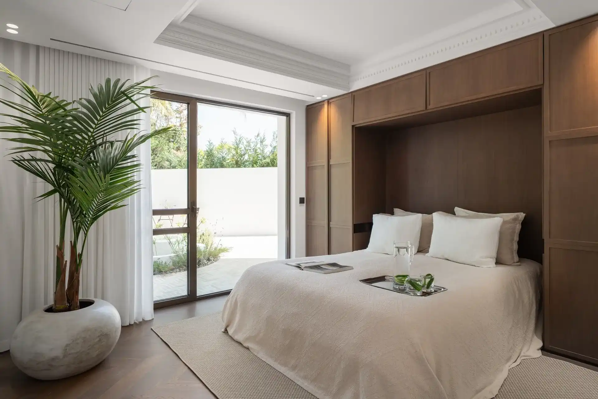 Architecturale topvilla met wellness en zeezicht in het exclusieve La Quinta foto 17