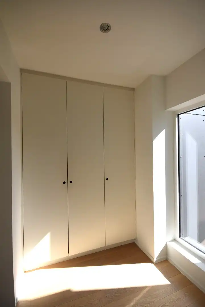 Stijlvol duplex appartement met ruim terras nabij het centrum van Gent foto 11