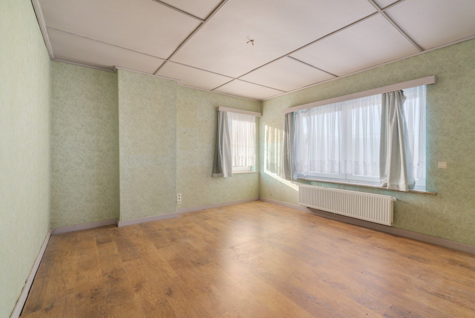 Te renoveren woning op 804m² foto 12