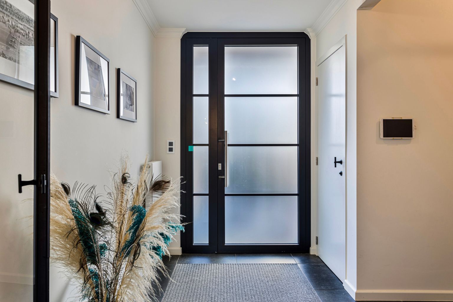 Instapklare laagbouw villa op een gunstige locatie  foto 6