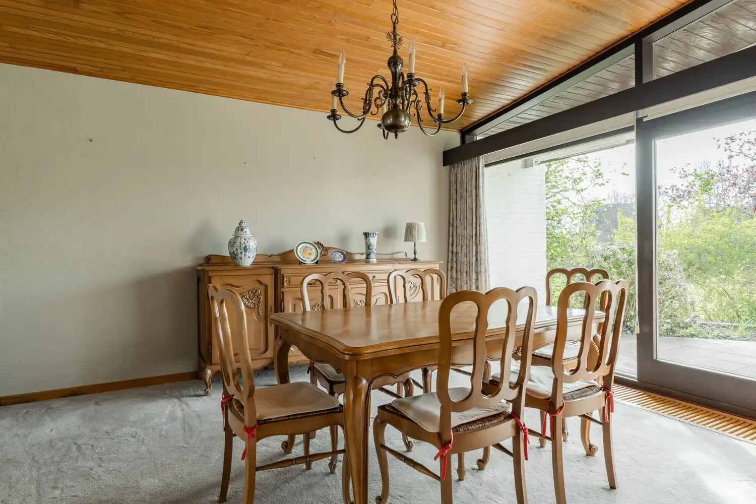 Moderne woning op toplocatie nabij centrum Overpelt op 920m² foto 8