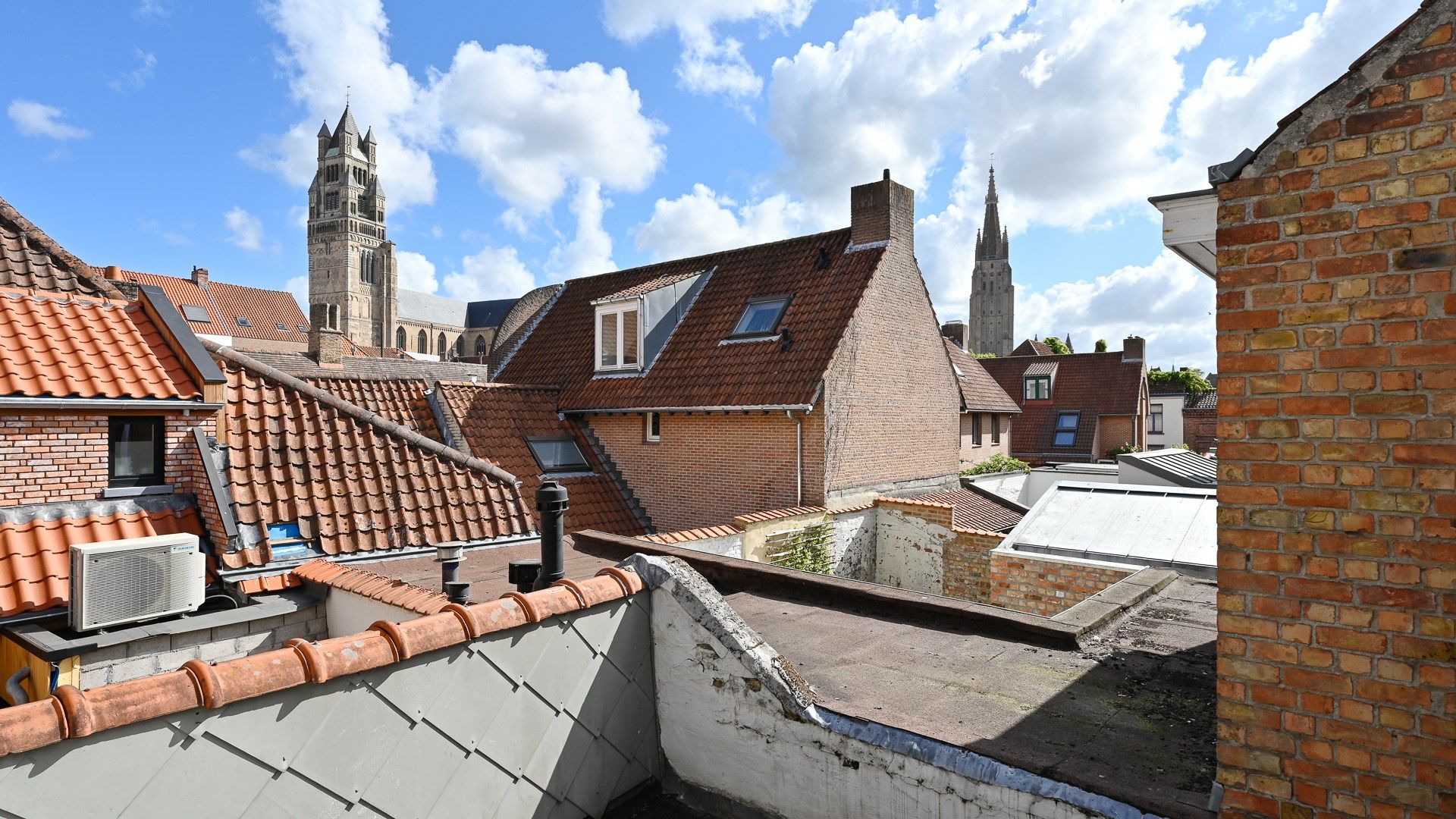Leuke woning in het hart van de Brugse binnenstad foto 17