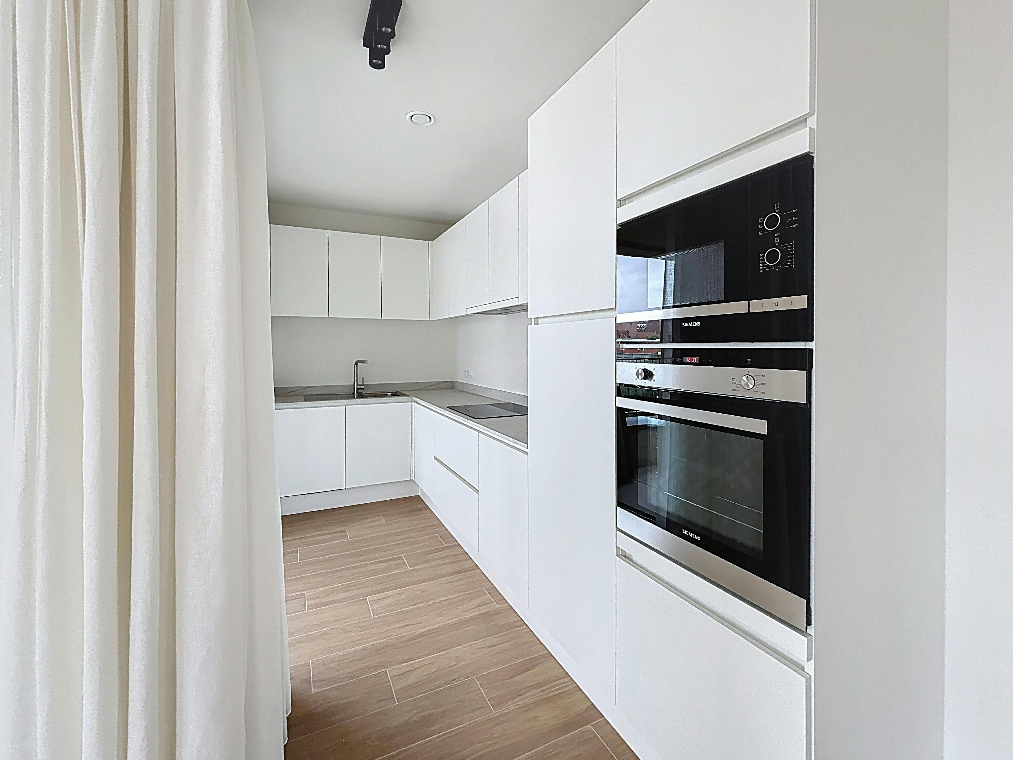 Prachtig 2 kamer appartement te huur in de PACIFIC  foto 7