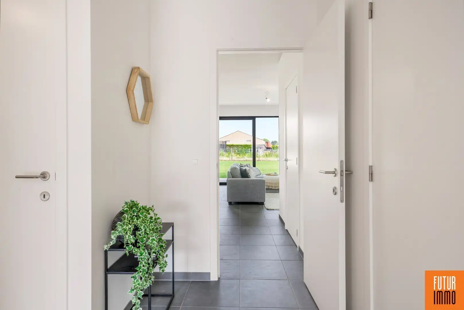 Ruim en lichtrijk 2-slpk appartement met dubbel terras foto 12