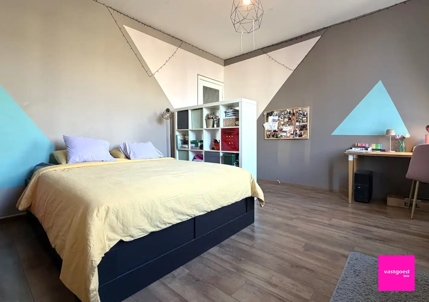 Karaktervol gerenoveerde rijwoning, Oostende foto 18