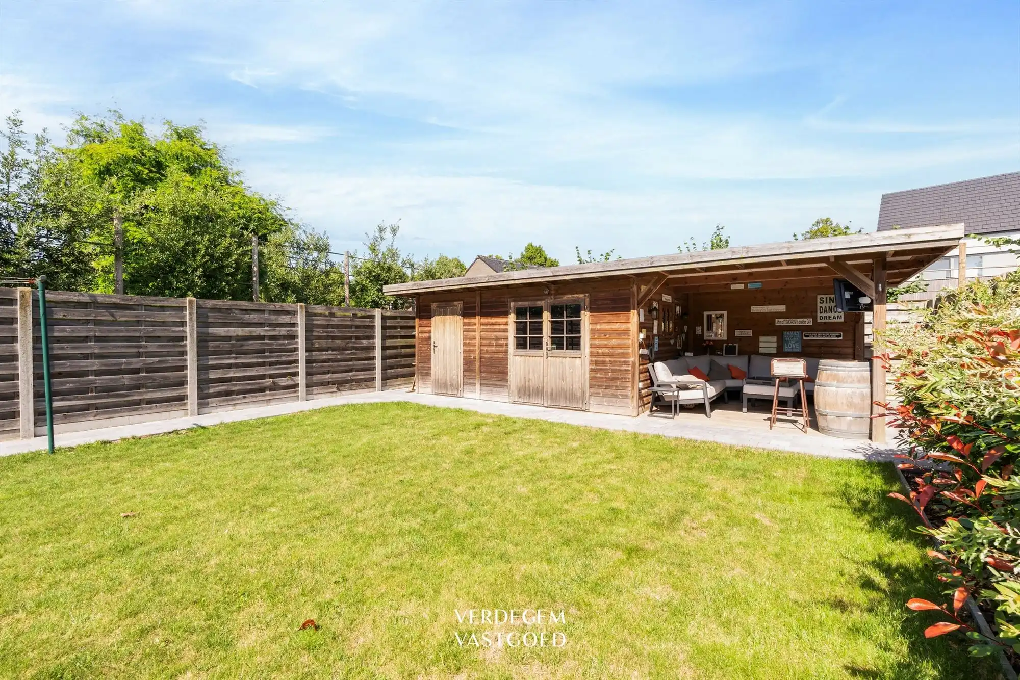 Knappe familiewoning met 4 slaapkamers, garage en geniettuin foto 20