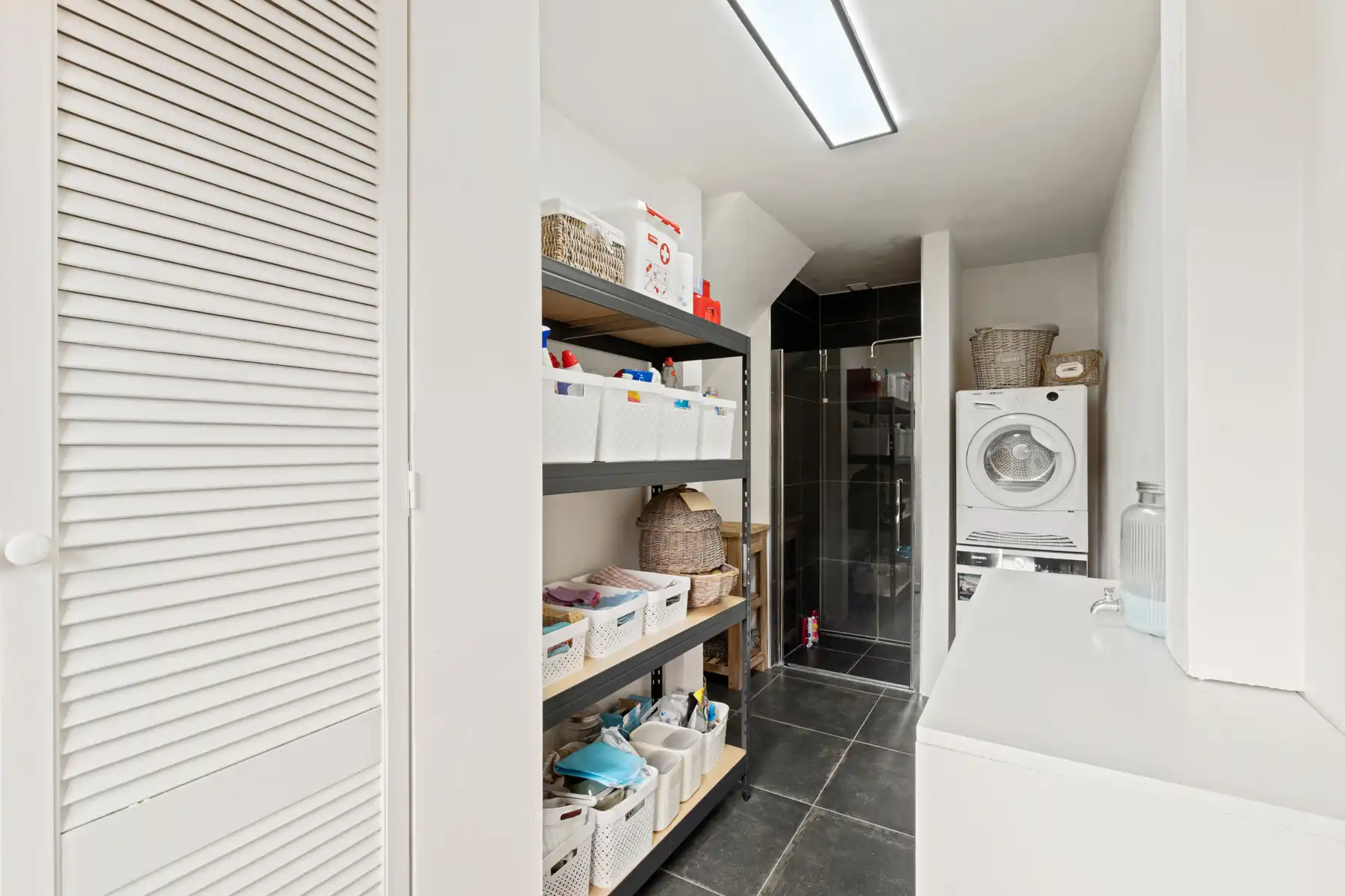 Energiezuinige gezinswoning met grote zuidgerichte tuin in Lochristi foto 11