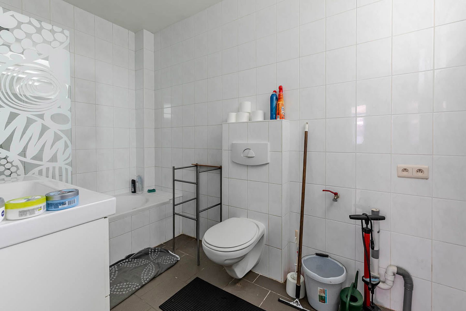 Opbrengsteigendom bestaande uit 3 units te koop. foto 16