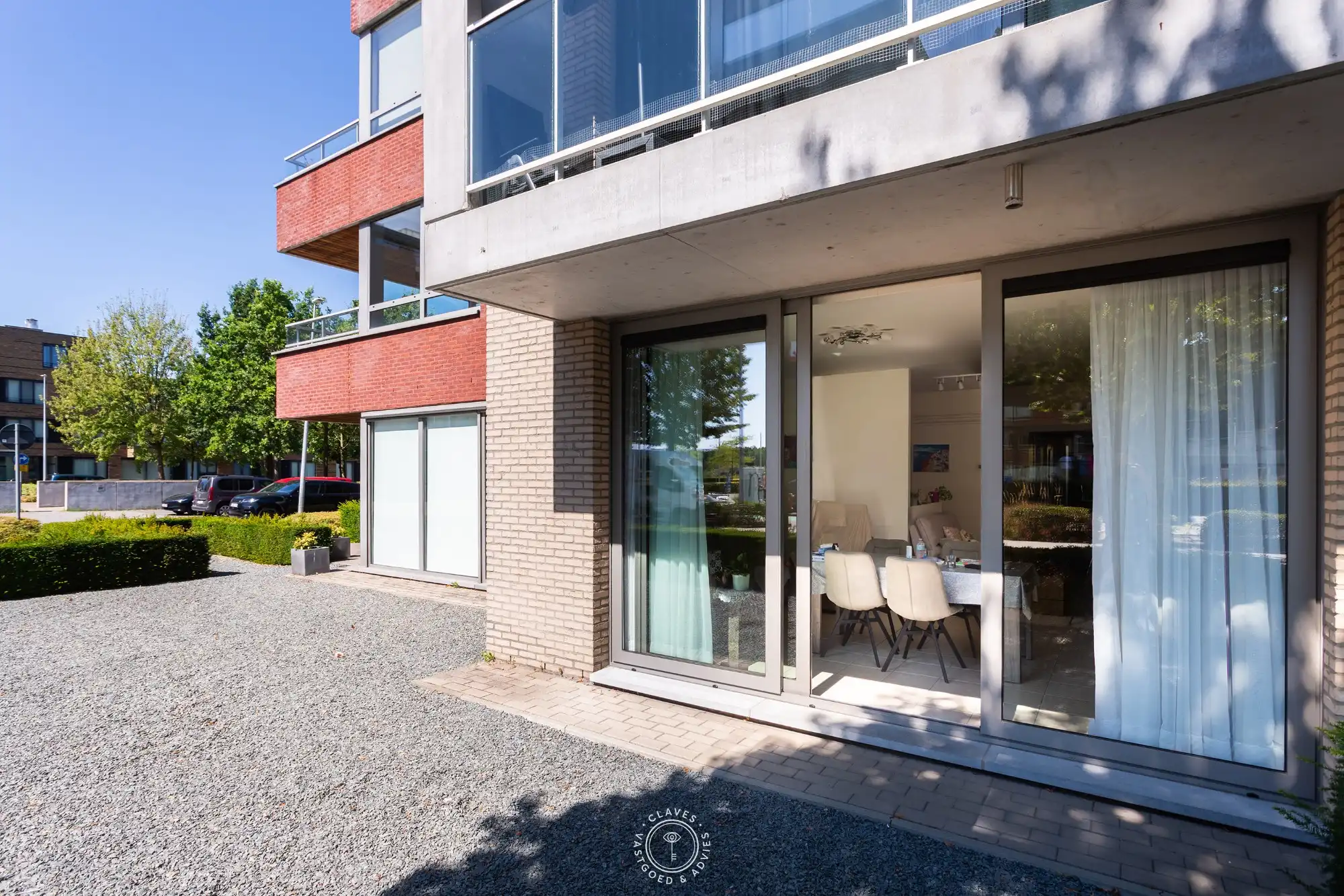Gelijkvloers appartement met tuin en autostaanplaats op De Zaat foto 2