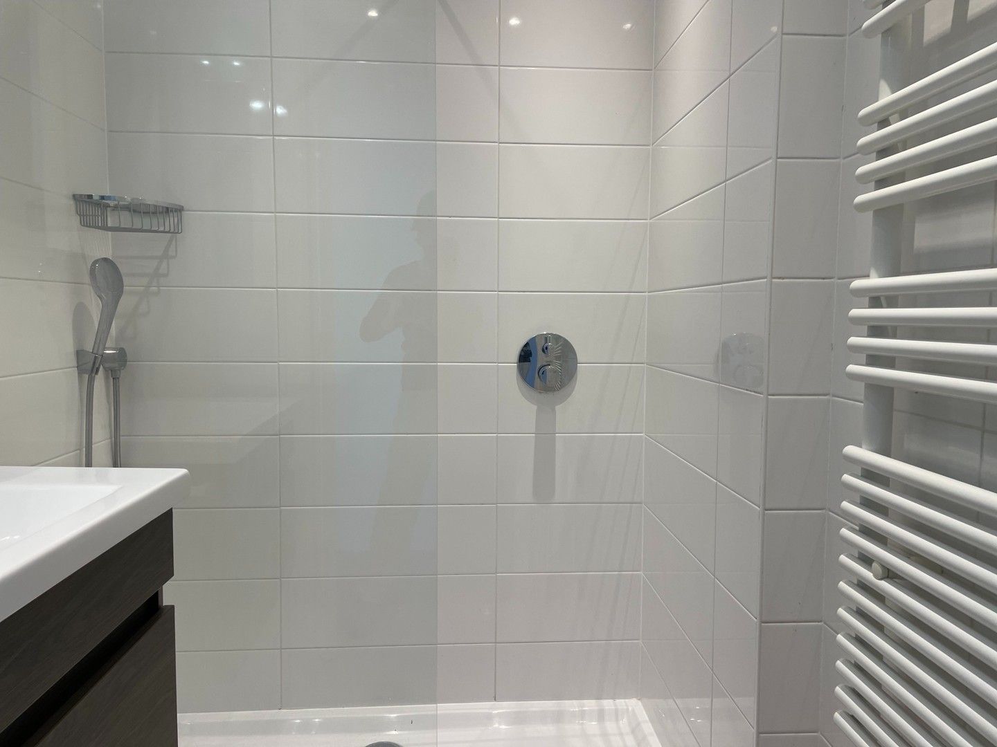 Verzorgd en vernieuwd ongemeubeld appartement met balkon in de Lippenslaan te Knokke foto 16