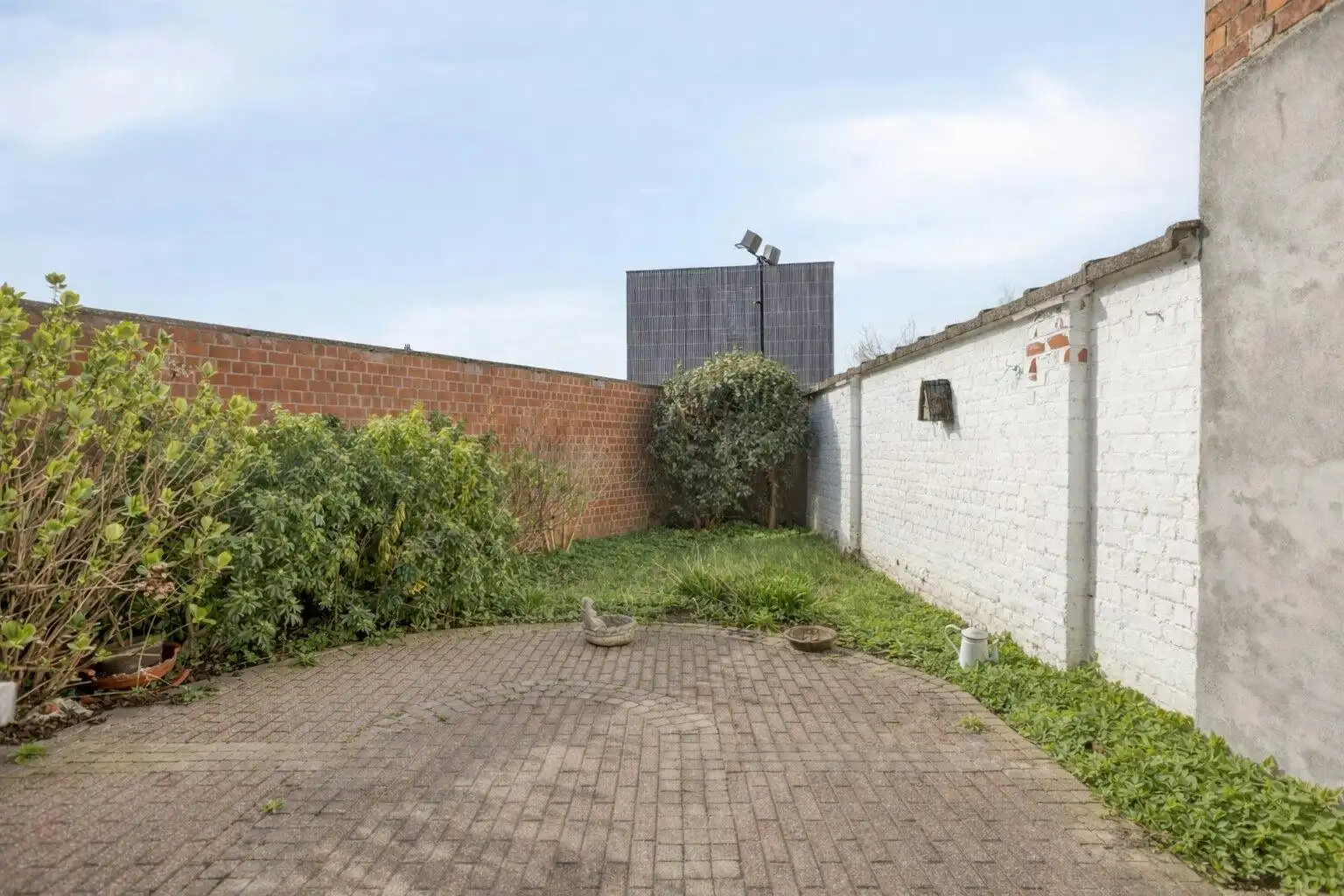 Te renoveren burgerwoning in stationsbuurt te Gent foto 5