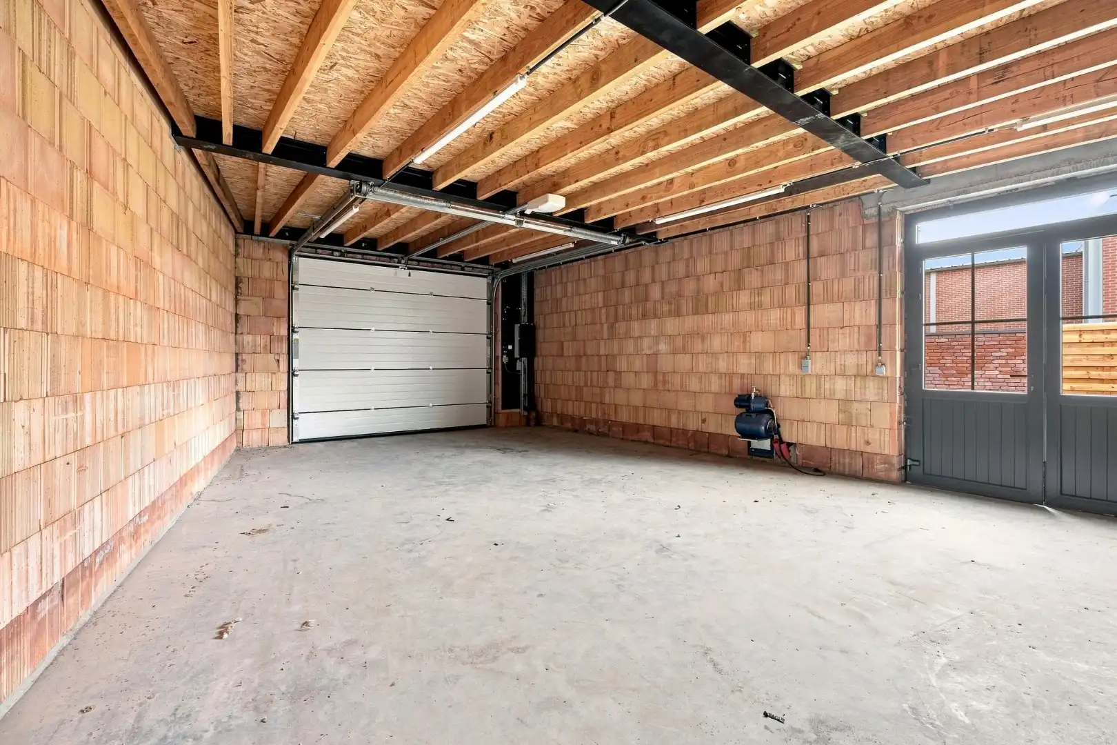 Ruime casco halfopen nieuwbouw met ruime garage in Merkem!  foto 14