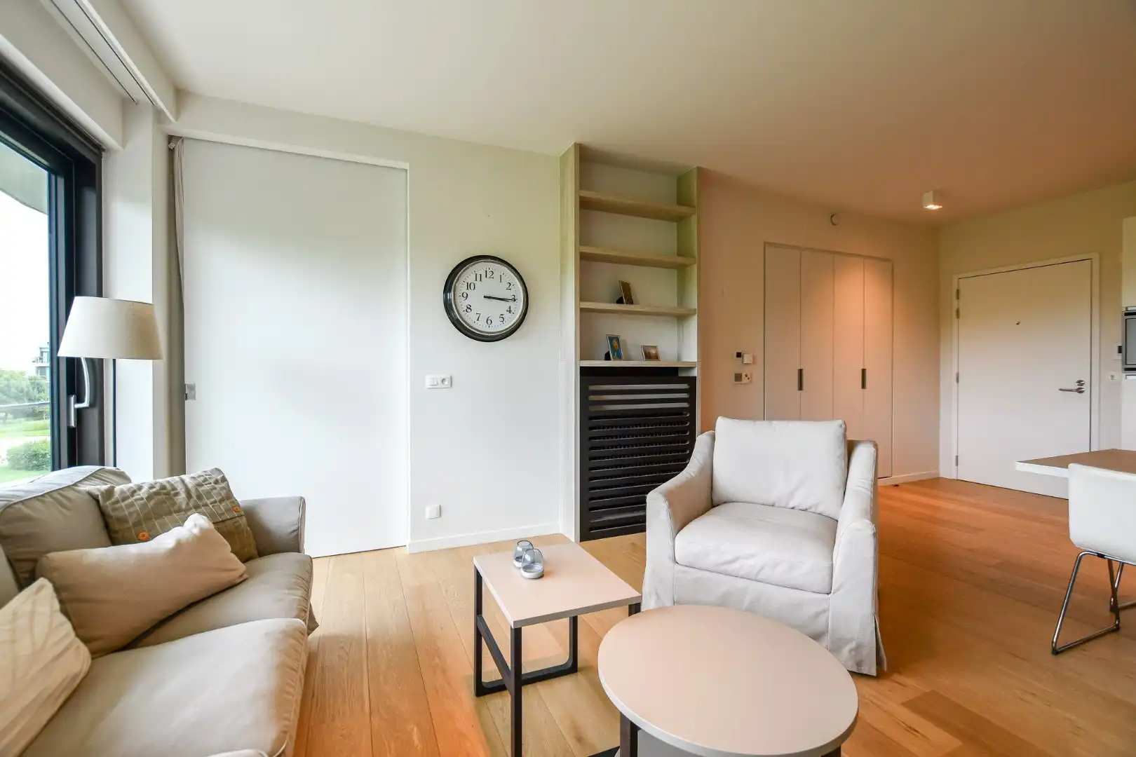 Moderne assistentiewoning met ondergrondse berging en parkeerplaats in De Haan, vlakbij strand, duinen en zee foto 19