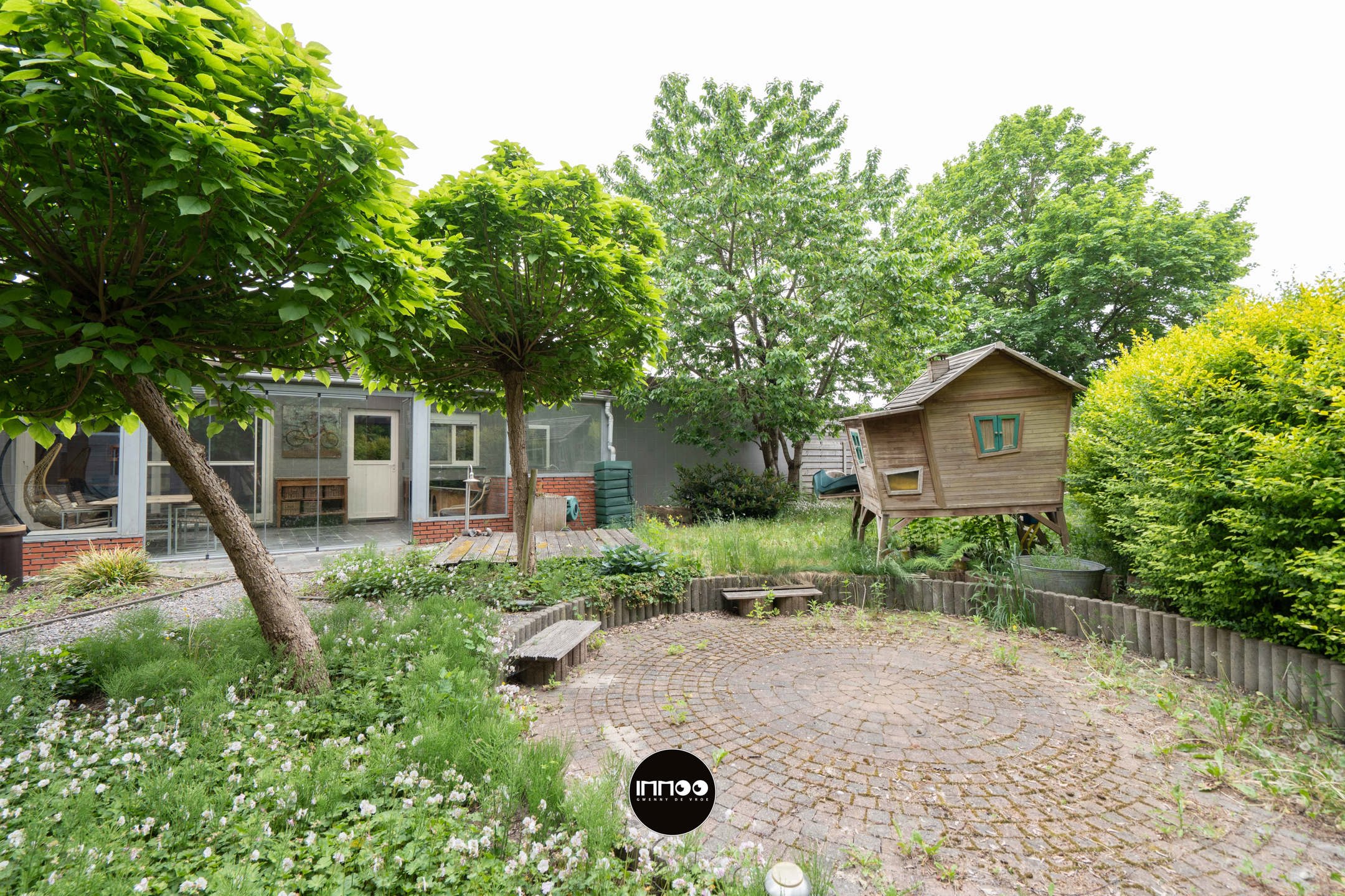 Gebouw te koop foto 15