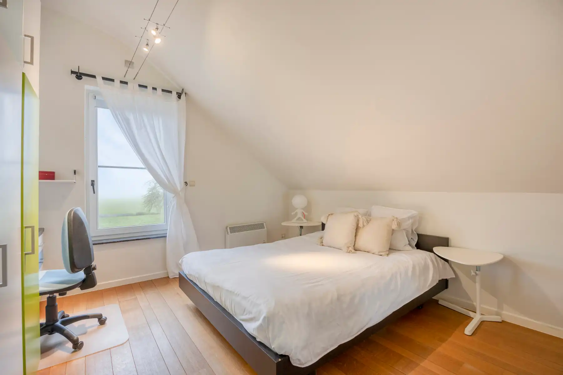 Exclusief karakterpand met prachtig open zicht foto 16