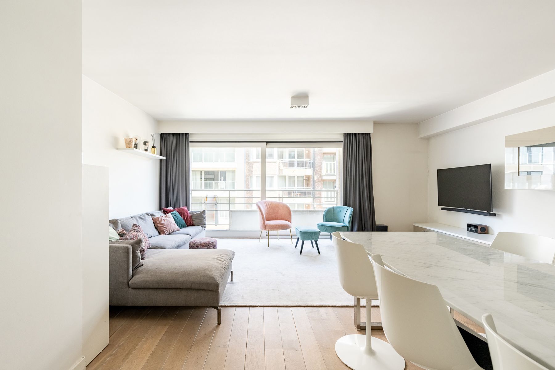 Ruim appartement op een uitstekende locatie foto 5