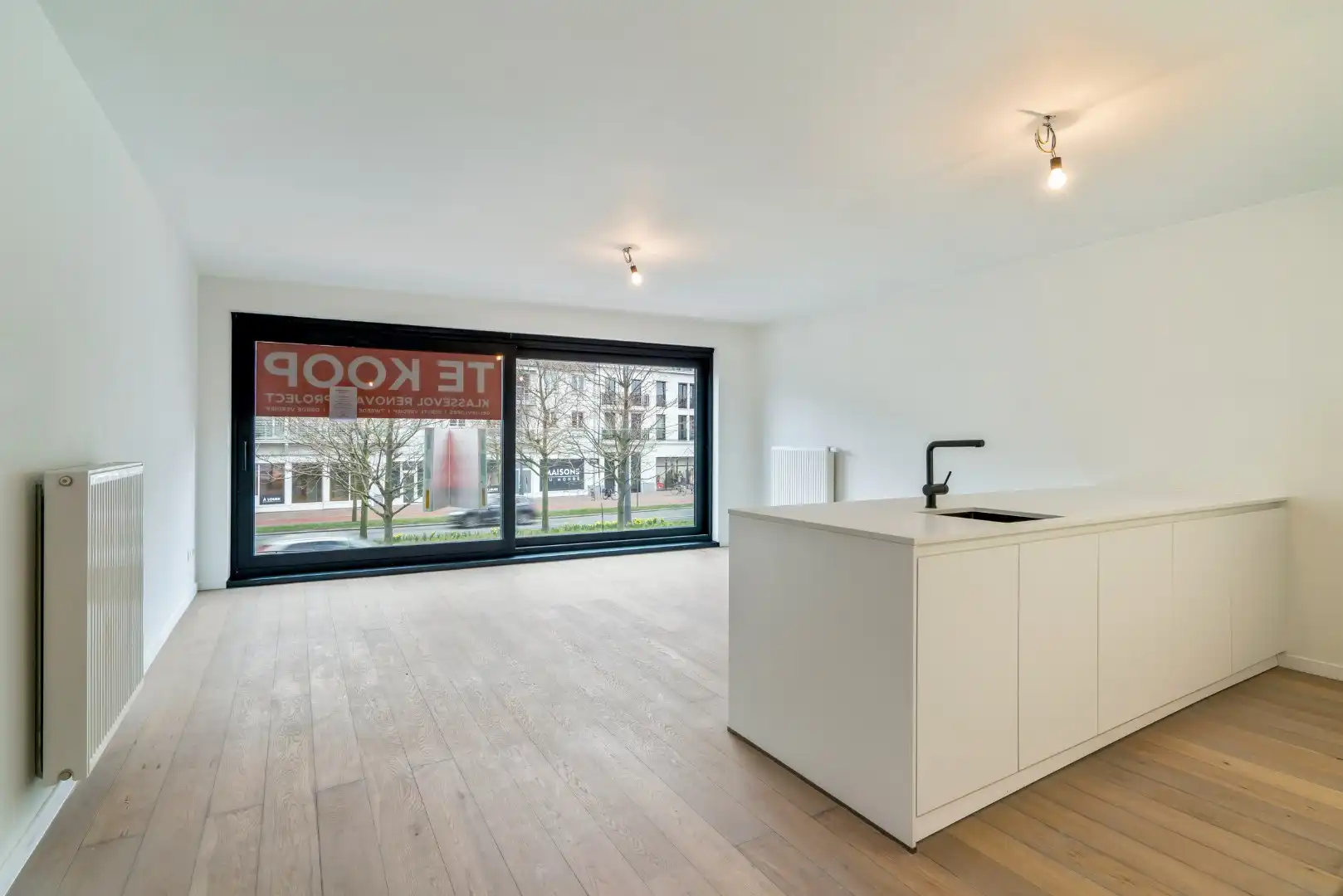Prachtige luxueus gerenoveerd appartement op het eerste verdiep! foto 3